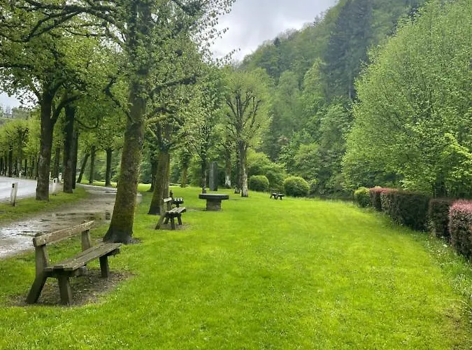 Ardennest بيت للعطل